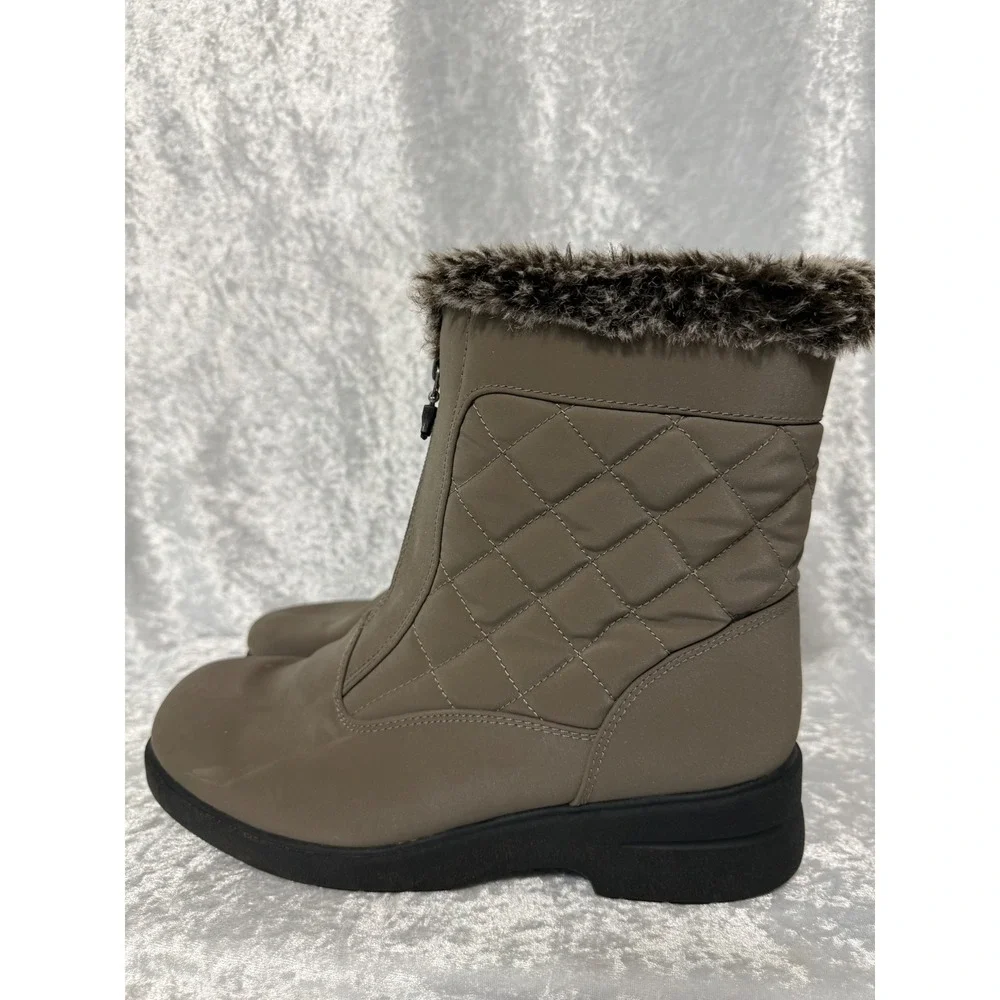 Easy Spirit SW-LONGRANEL Womens 9M Taupe Gray Quilted Faux Fur Front Zip Boots
